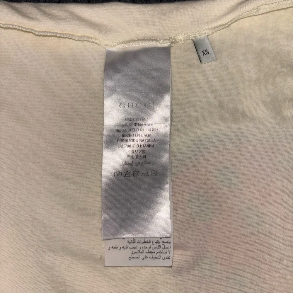 🍓Gucci Strawberry Sequin Cream Short Sleeve Shirt